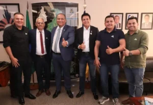 Senador Eduardo Gomes recebe apoio do deputado Nilton Franco e dos prefeitos de Arapoema e Rios dos Bois